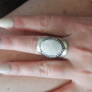 White natural stone ring adjustable